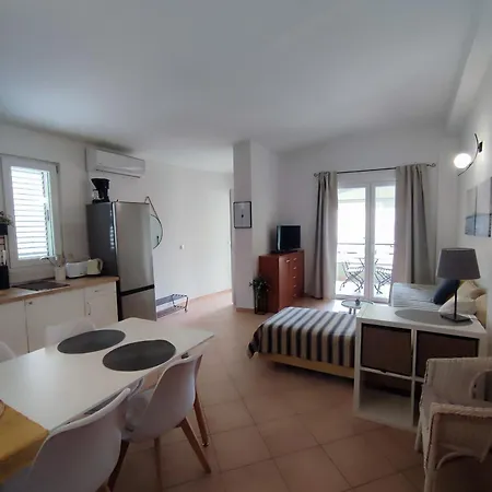 Apartment Divna Baska Voda