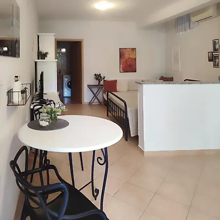 Apartment Divna