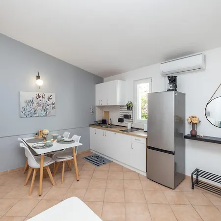 Apartamento Divna Baška Voda